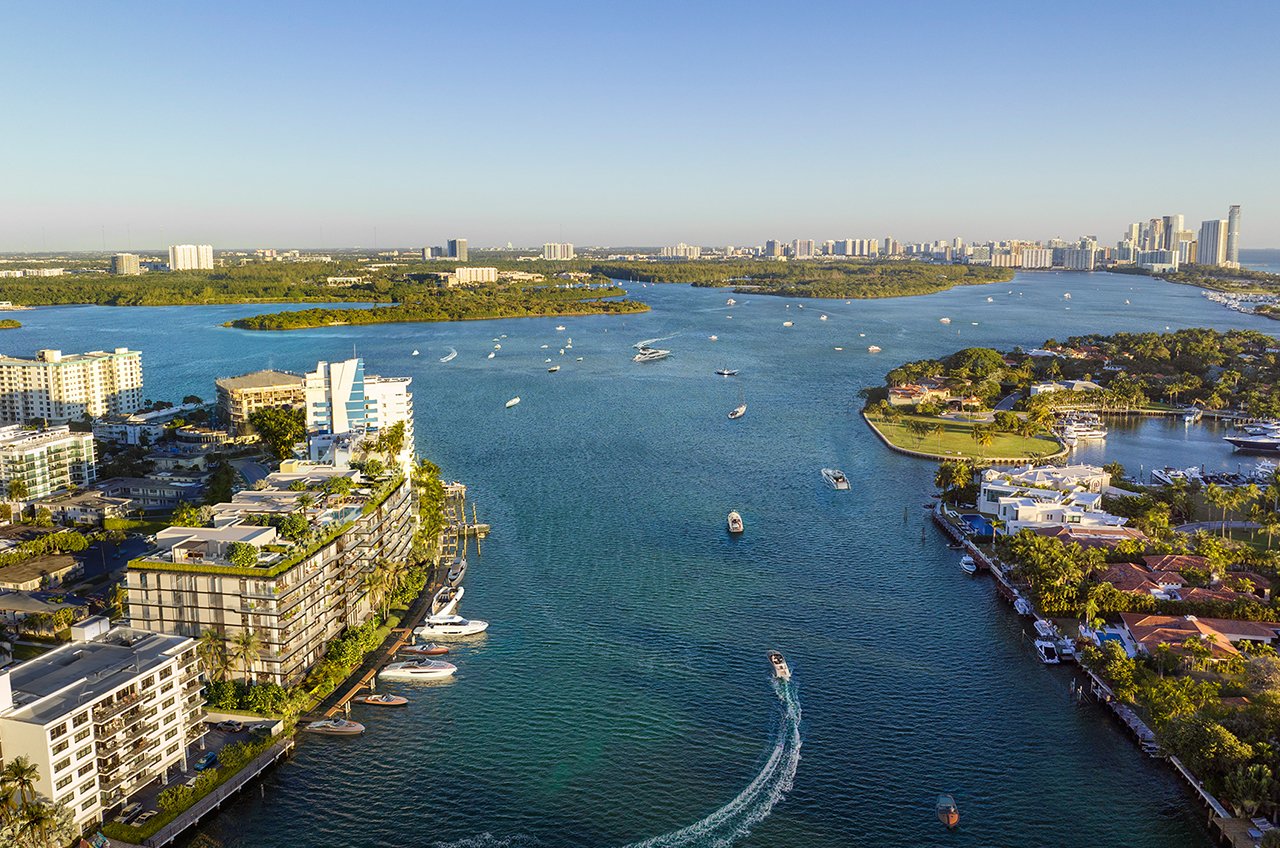 Inversiones Miami Bay Harbor Towers