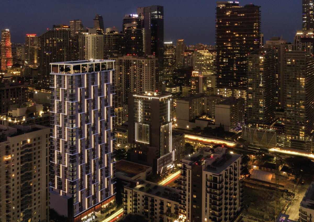 omus Brickell City Center en Miami, proyecto de condominios de lujo que permite rentas cortas.